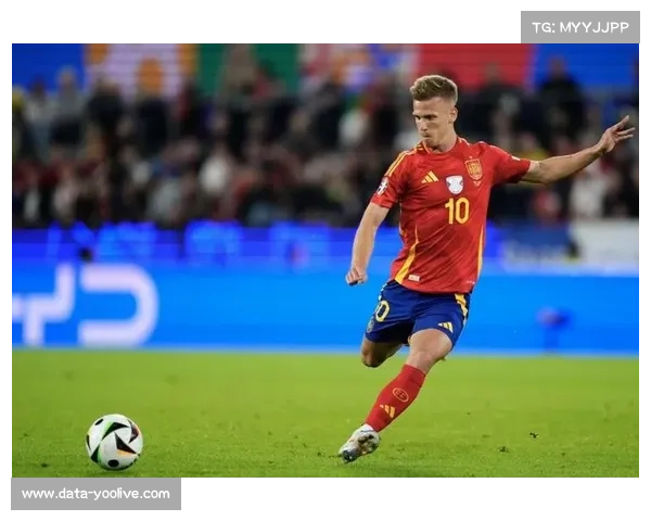 奥尔莫中场调度,莱比锡进攻组织流畅 奥尔莫中场调度,莱比锡进攻组织流畅